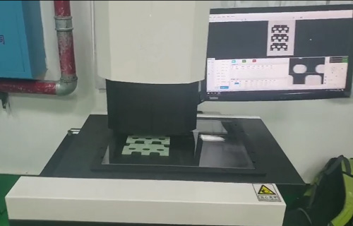 不規則五金件測量放置方式